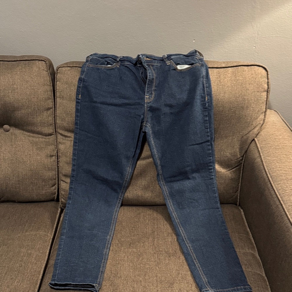 Old Navy Super Skinny Mid-Rise Jeans - Dark Blue